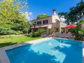 Holiday Home Villa Crispo - MDN119